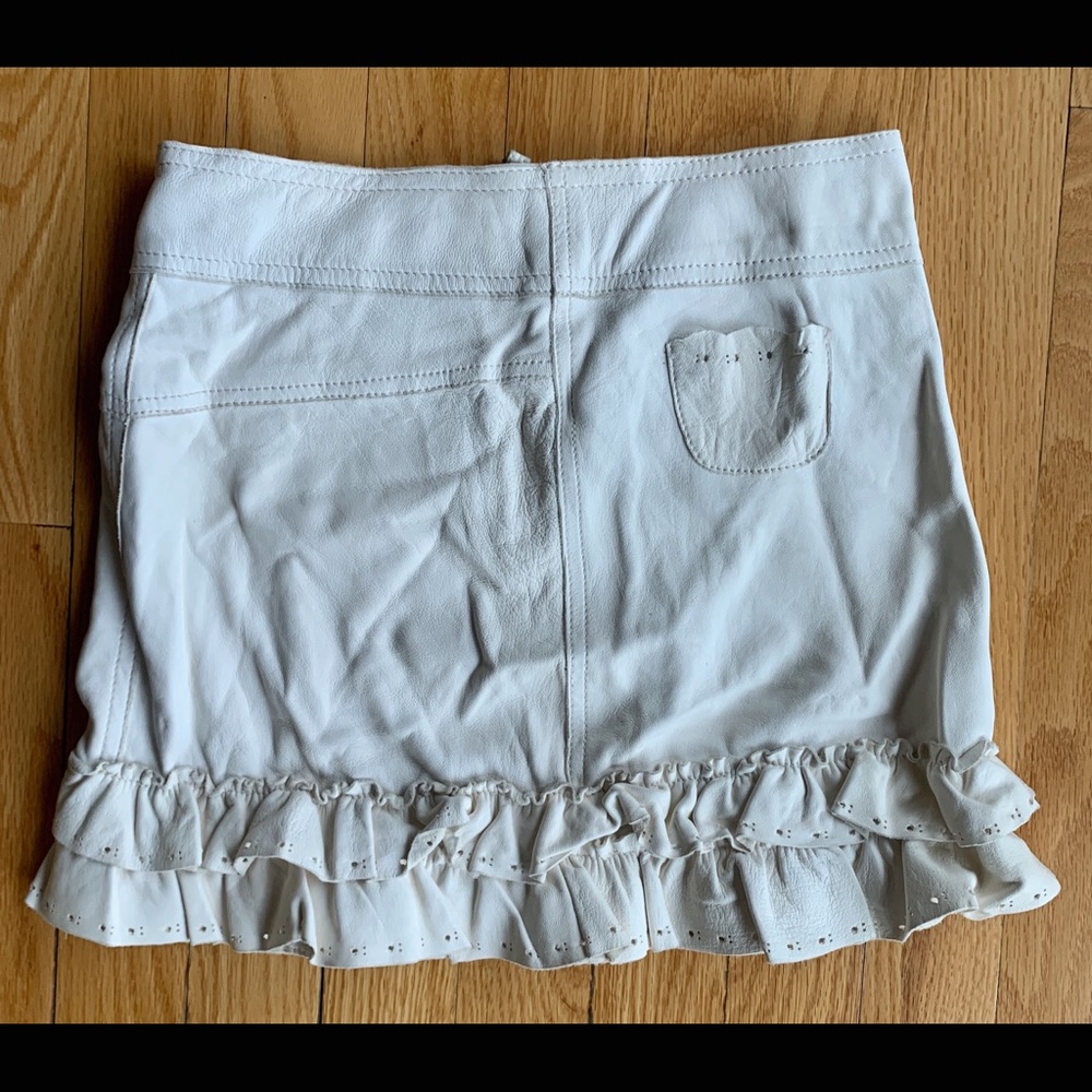 Pinco Pallino Creme Leather Mini Skirt